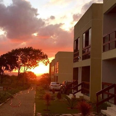 Flat Condominio Serra Negra Bezerros Extérieur photo